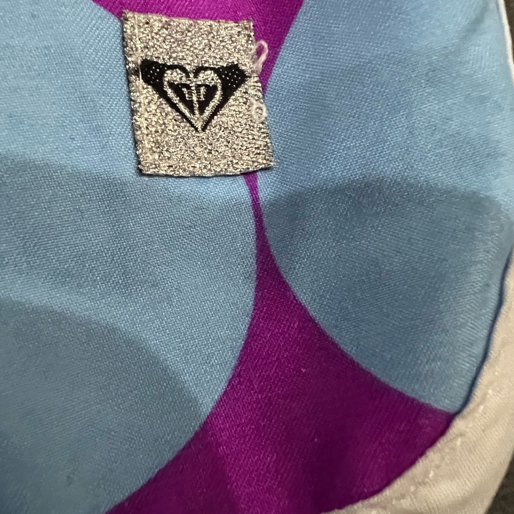 NWOT Roxy shorts - Picture 2 of 3